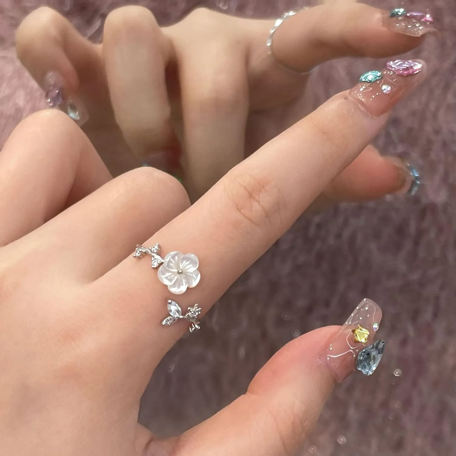 18K Gold Double Leaf Ring - Silver/Rose Gold Laurel Design With White Shell Flower and Zircon Crystal - Adjustable Dainty Finger Ring for Women