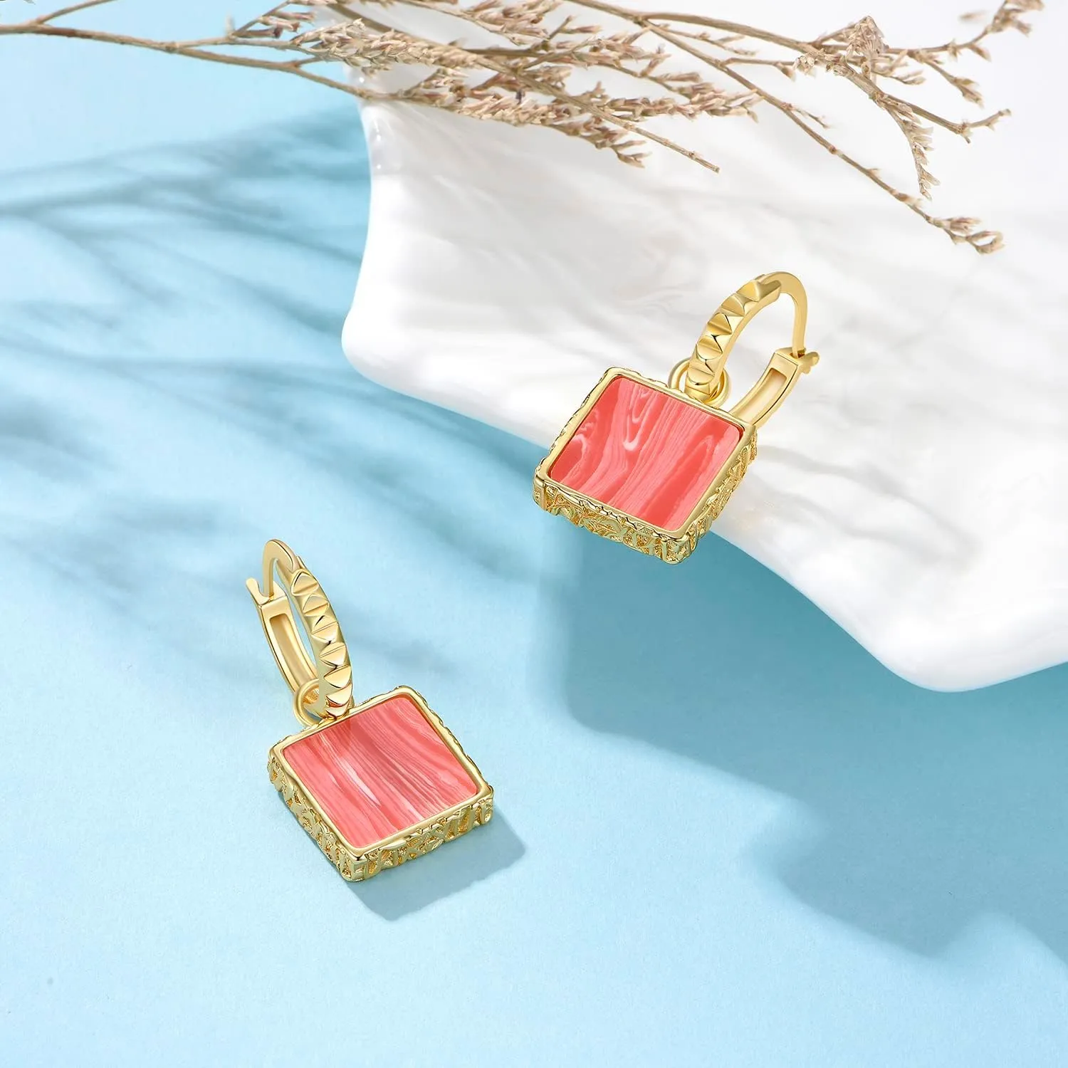 18K Gold Plated Chunky Hoop Earrings for Women Fashion Thick Gold Hoops Set Jewelry for Birthday Christmas Gifts