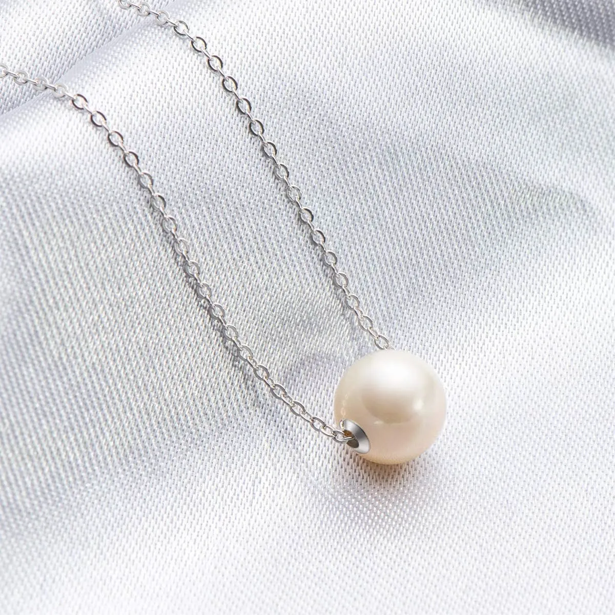 18K Gold White Pearl Pendant Necklace 9.5-10mm Freshwater Cultured Single Pearl Necklace Gifts for Women Wife Mom Valentines Day - White Gold/Yellow Gold