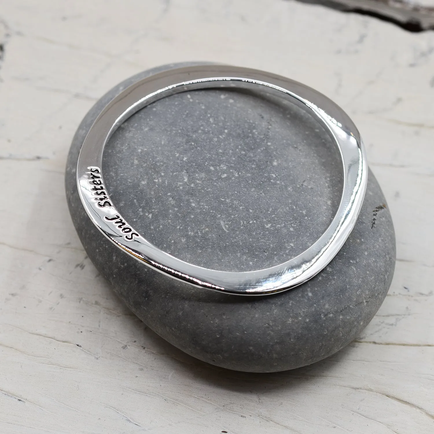 6.5cm diameter "Soul sisters"