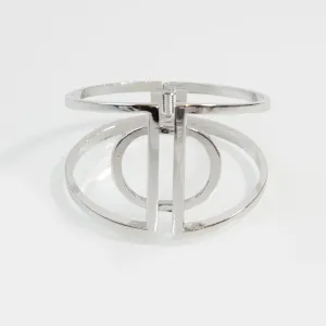 Contemporary cuff with geometric shapes