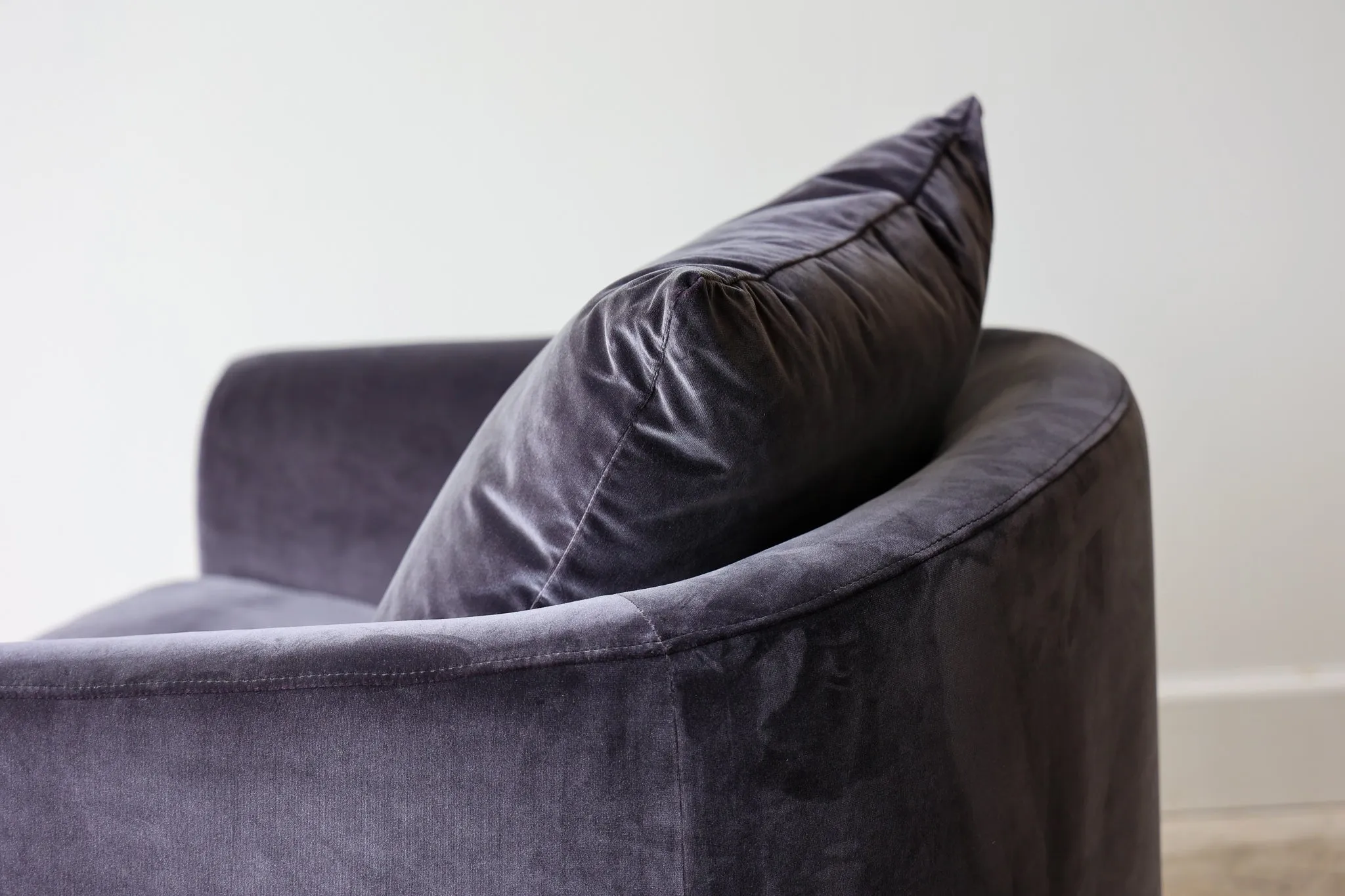 Damon Velvet Swivel Chair