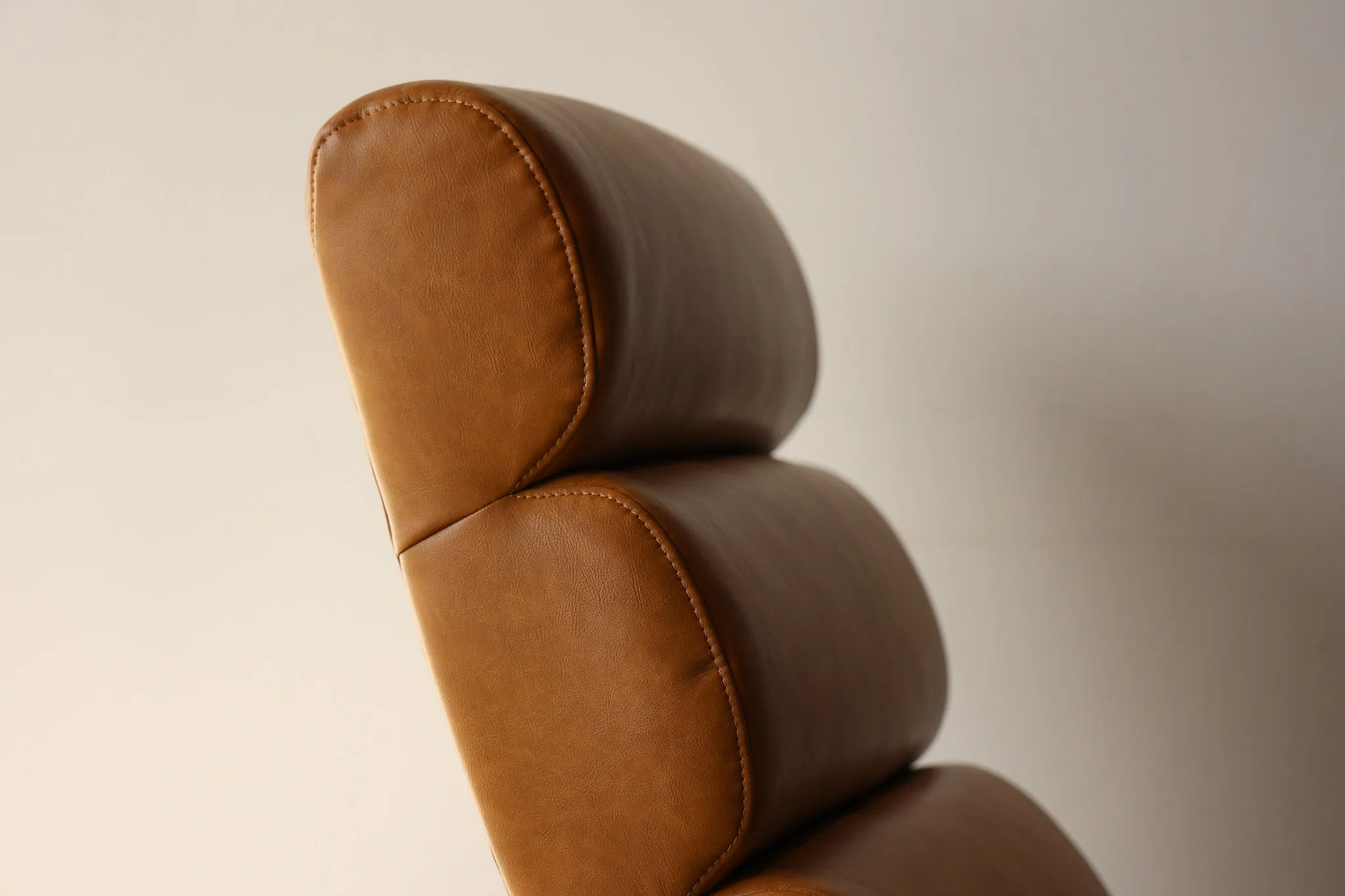 Dan Accent Chair