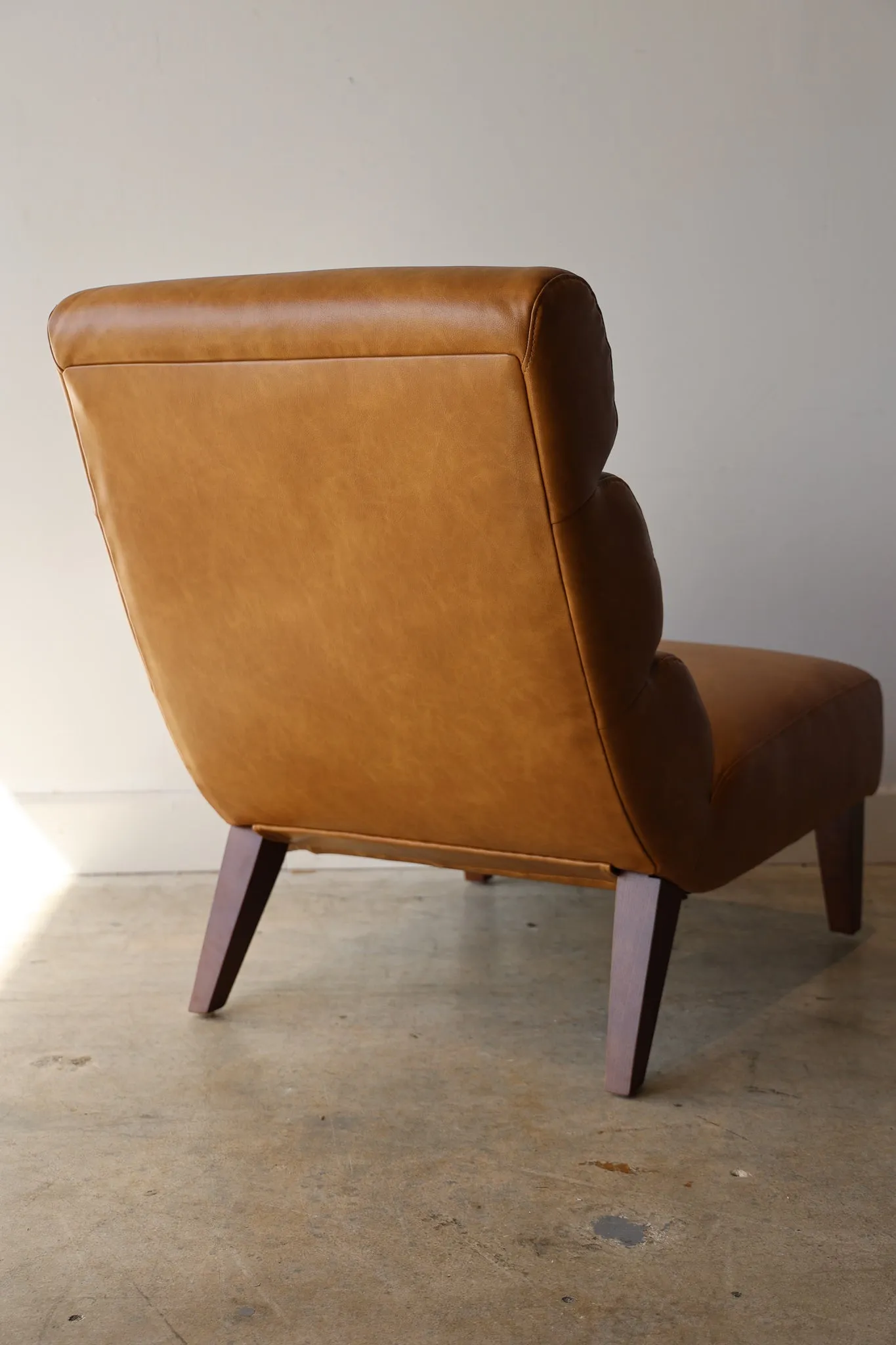 Dan Accent Chair
