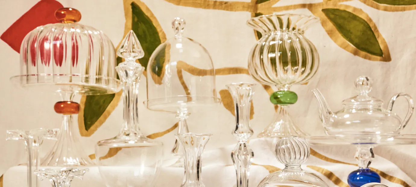 Eleanor Cake Stand and Dome in Clear, Small 19cm