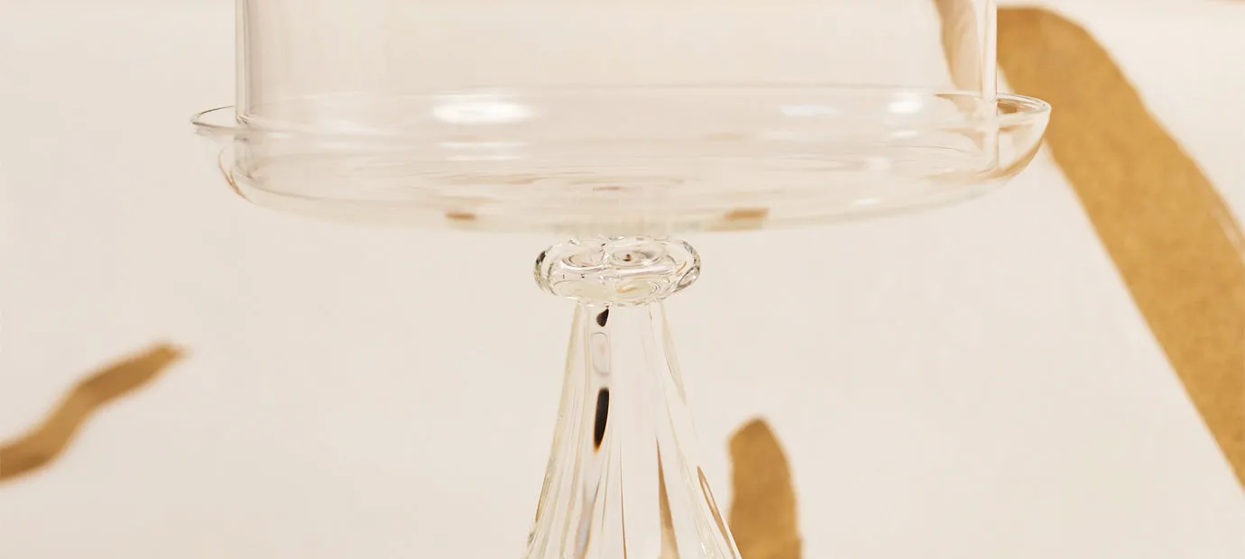 Eleanor Cake Stand and Dome in Clear, Small 19cm
