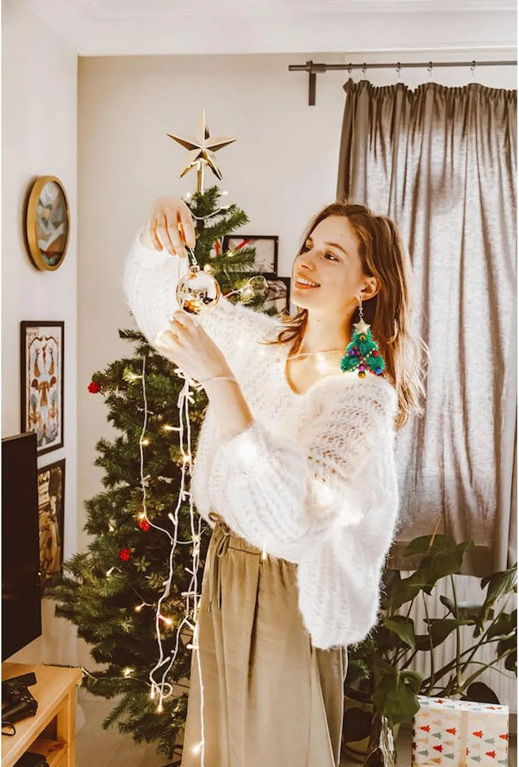Green Christmas Tree Bell Earrings Christmas Bell Bowknot Dangle Earrings Xmas Bow Wreath Earrings New Year Festive Gift for Women Teen Girls