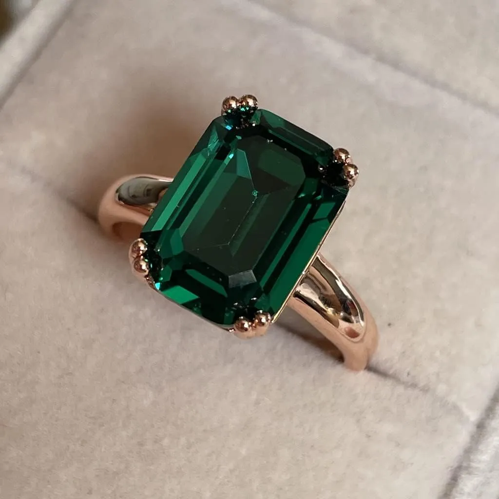 Green Emerald-Shape Simulated Emerald Jewelry Ring with 18K Rose Gold Plated Silver Women's Engagement Solitaire Ring (US size 9)