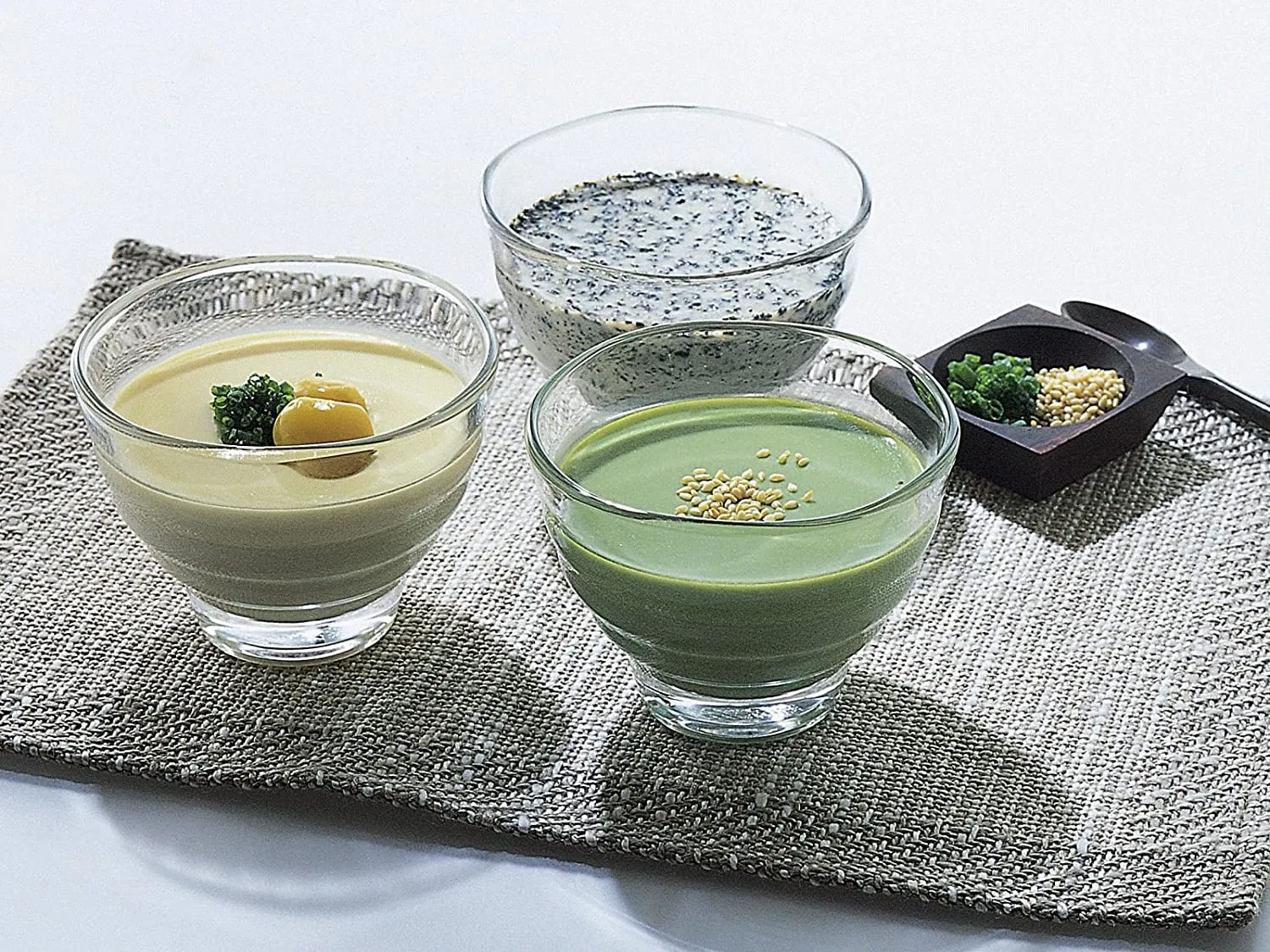 Hario Heatproof Yunomi Glasses - Set of Two