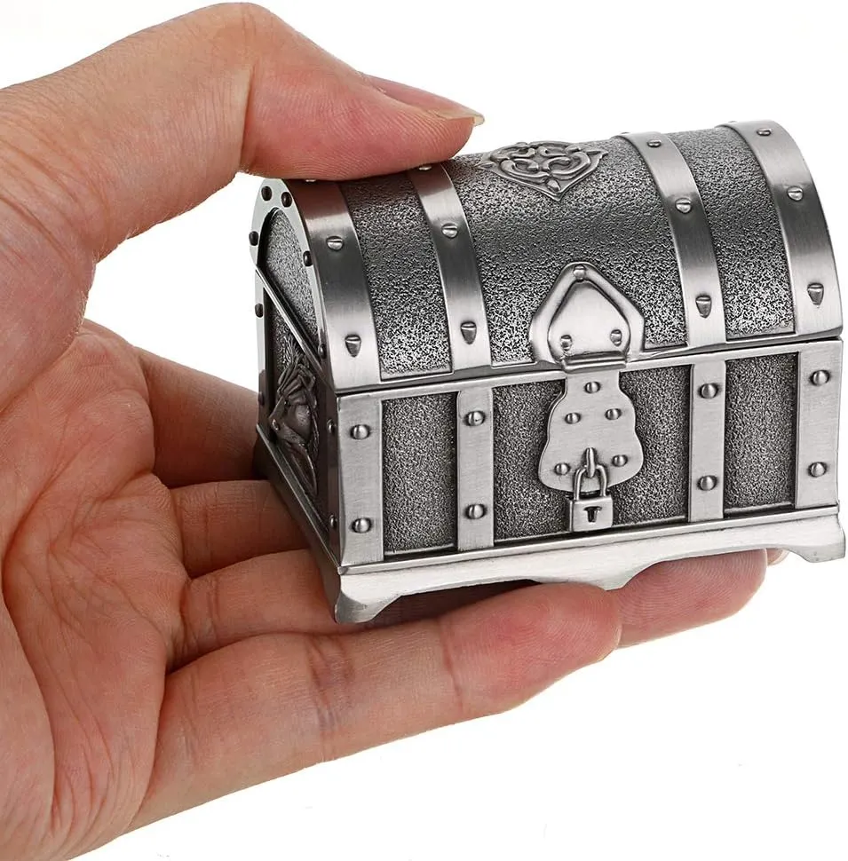 Hipiwe Vintage Metal Jewelry Box Treasure Trinket Chest,Smal Ring Earrings Necklace Keepsake Gift Holder Case for Girls Ladies Women (Small)