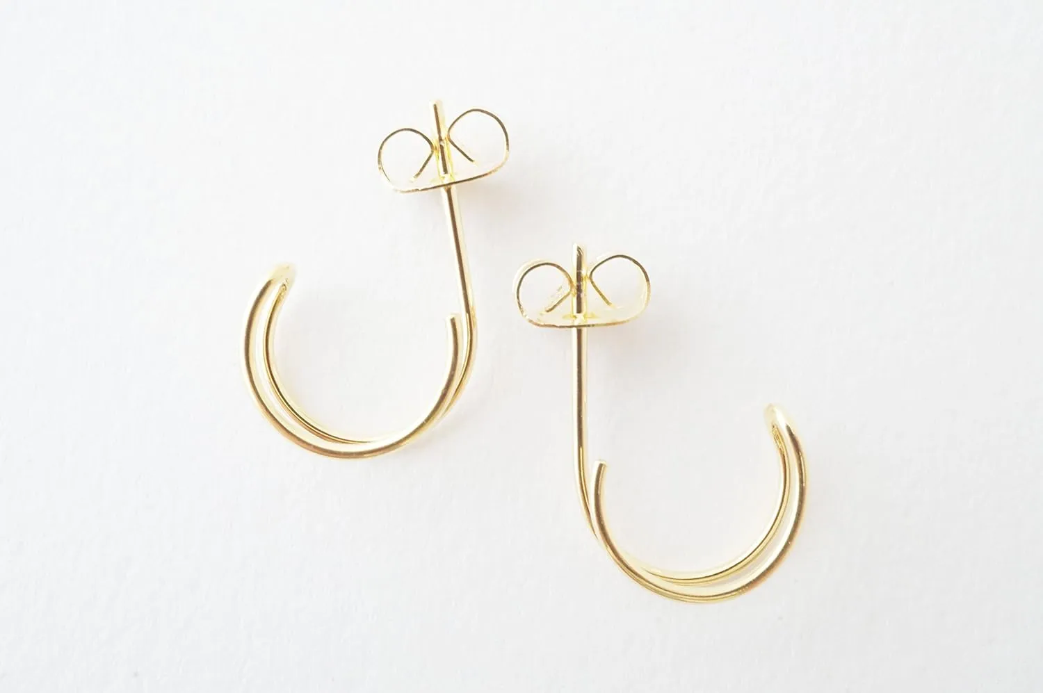 HONEYCAT Double Hoop Hug Earrings | Minimalist, Delicate Jewelry