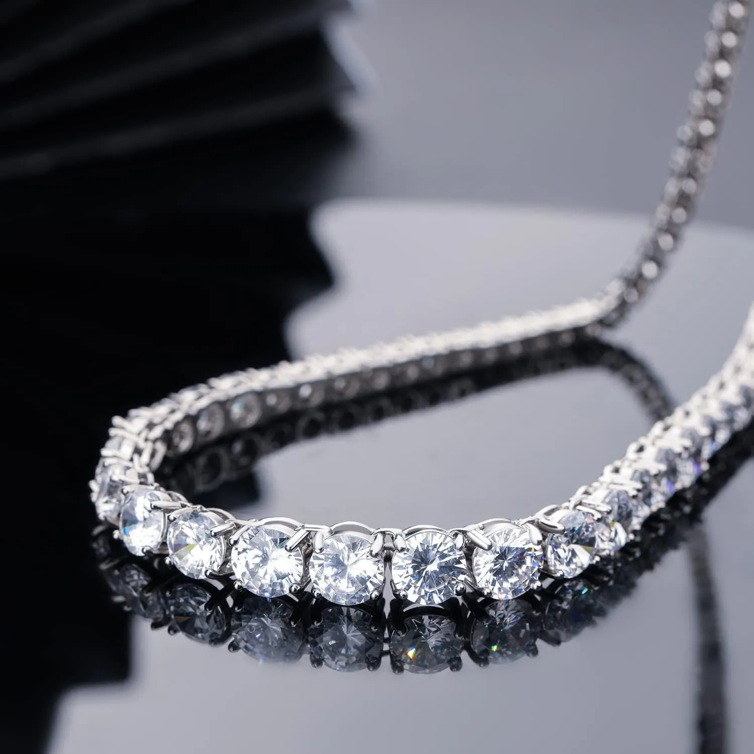 MDFUN Tennis Necklace 18K White Gold Plated | Graduated 3.0-6.0mm Round Cut Cubic Zirconia Faux Diamond Tenni Necklace for Women and Men 16-24 inches