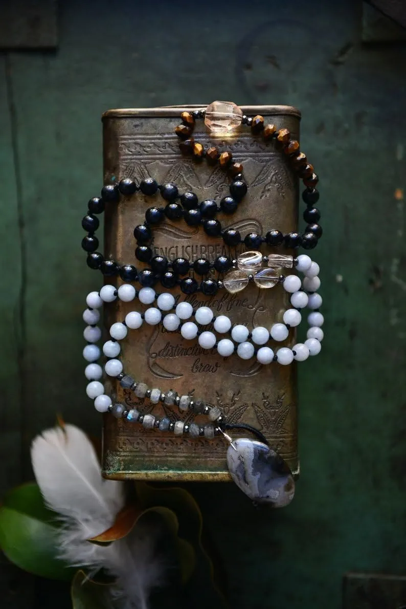 Natural Agate and Aquamarine 8mm 108 Mala Beads, Spiritual, Meditation Beads, Reiki, Japa Mala, Buddhist Prayer Beads, Yoga Bracelet, healing beads LKMALA-RRGU-3232