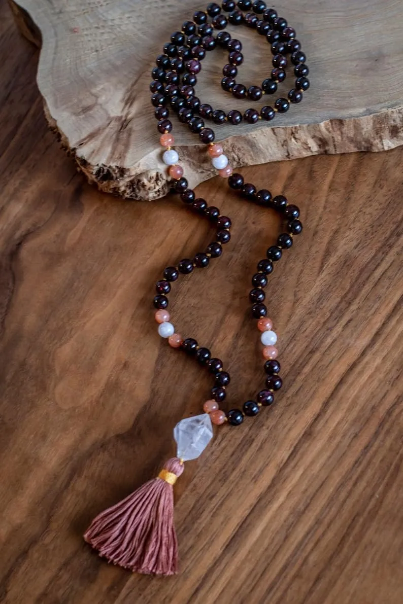 Natural Garnet and Sunstone 8mm 108 Mala Beads, Spiritual, Meditation Beads, Reiki, Japa Mala, Buddhist Prayer Beads, Yoga Bracelet, healing beads LKMALA-RRGU-3949