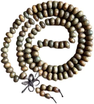 Natural Green Sandalwood 8mm 108 Mala Beads, Spiritual, Meditation Beads, Reiki, Japa Mala, Buddhist Prayer Beads, Yoga Bracelet, healing beads LKMALA-RRGU-1160