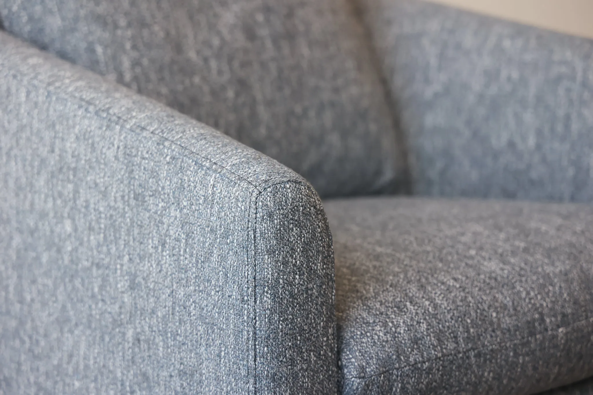 Oscar Swivel Accent Chair