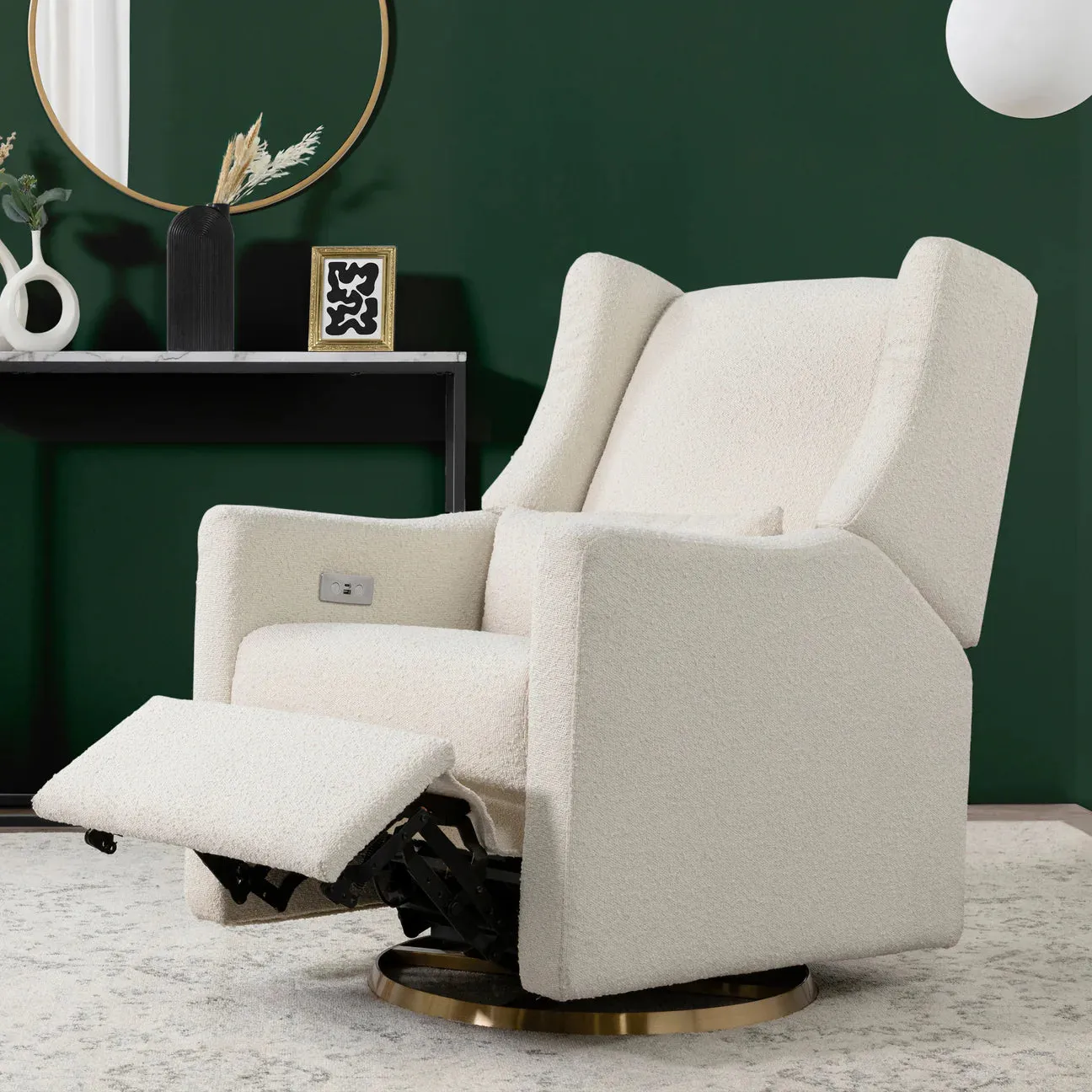 Pre-Order Kiwi Electronic Recliner and Swivel Glider in Boucle with USB port