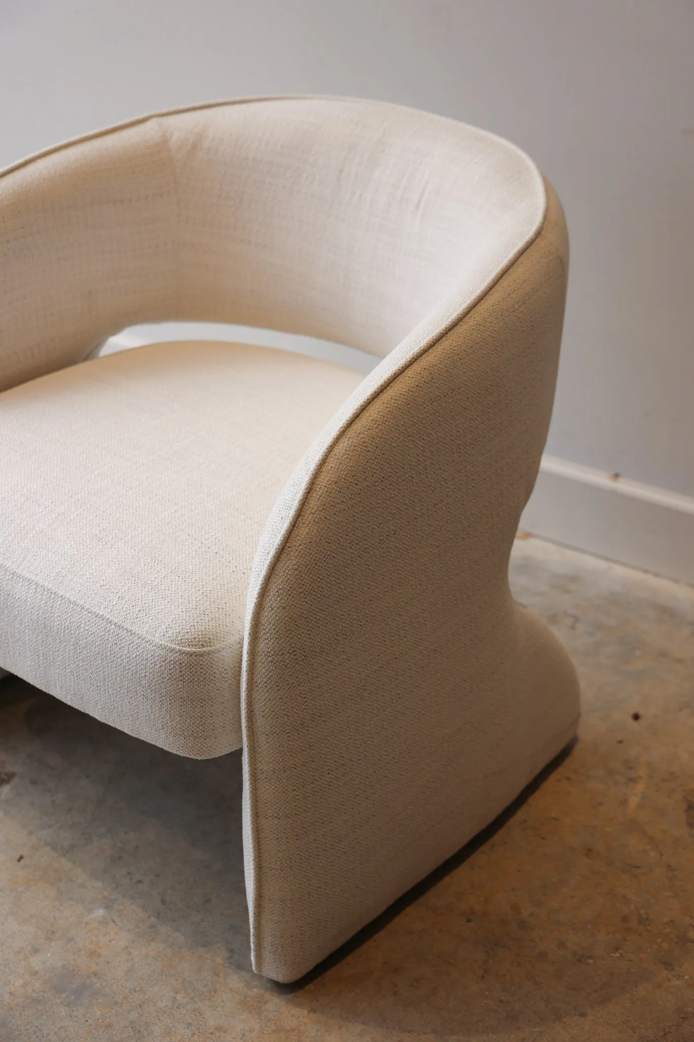Victor Accent Chair
