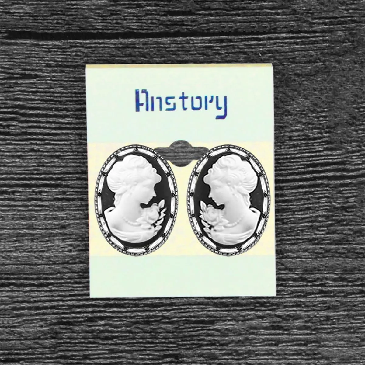 Vintage Look White Lady Queen Cameo Sets For Women Victoria Pendant Cameo Necklace Earring Stud Ring Fashion Antique Silver Plated Jewelry