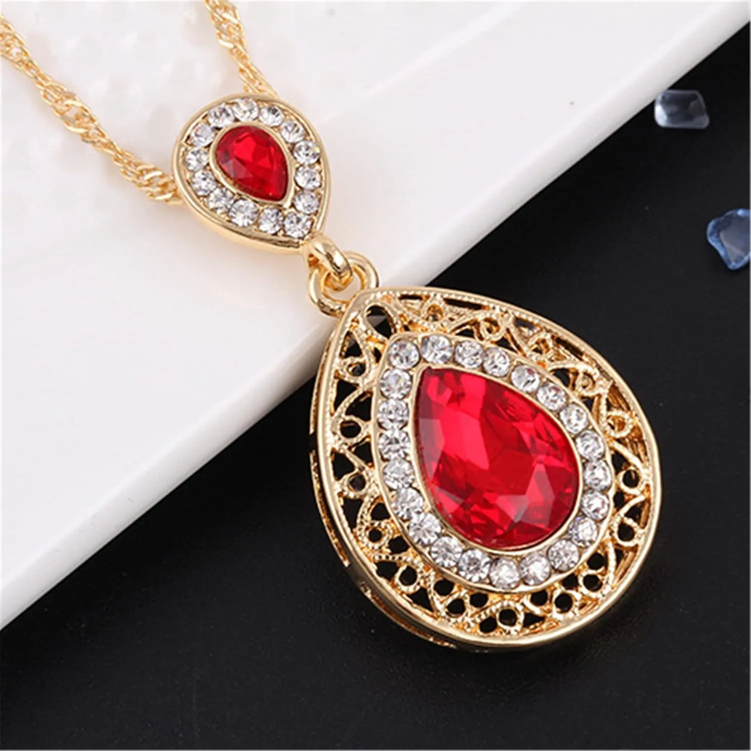Waterdrop Rhinestone Jewelry Set, Vintage 2 Sets Peacock Waterdrop Rhinestone Pendant Necklace Earrings Sets Green Teardrop Pendant Bride Wedding Crystal Jewelry for Women